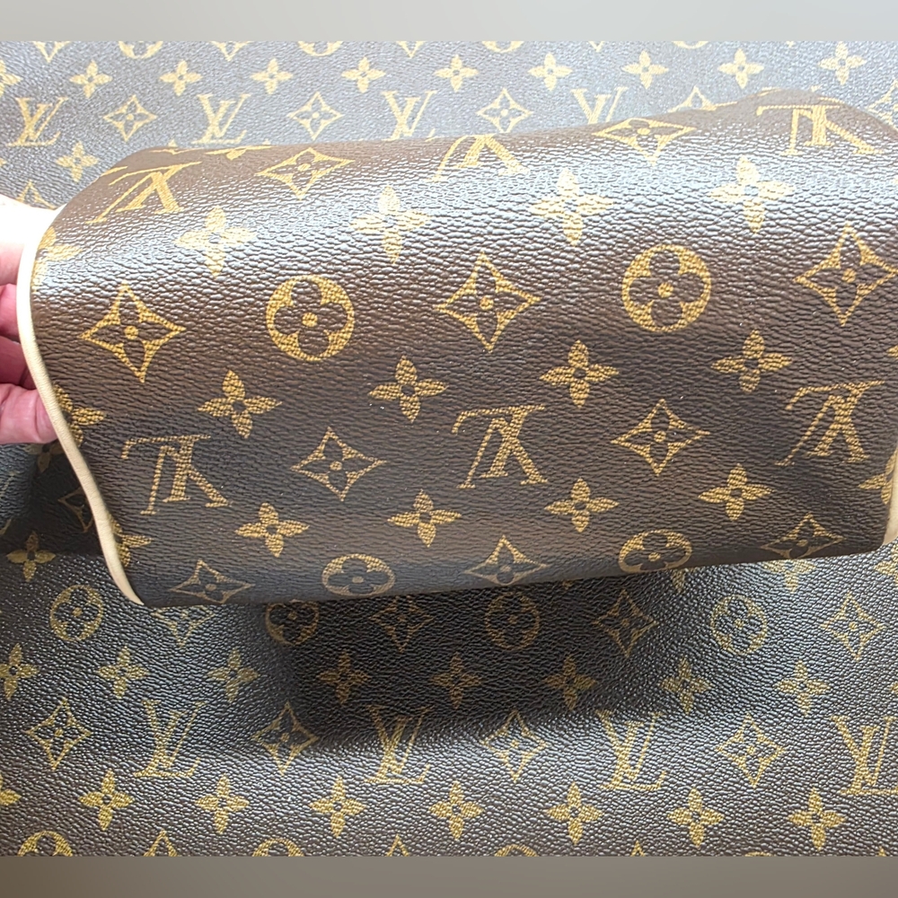 Louis Vuitton Speedy Bandouliere 20 Monogram - Picture 10 of 16